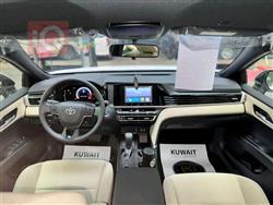 تۆیۆتا کامری